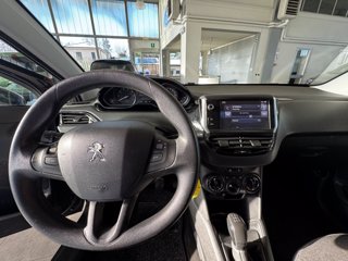 PEUGEOT 208 PureTech 82 3 porte Allure