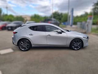 MAZDA Mazda3 2.0L eSkyactiv-G M-Hybrid Exceed